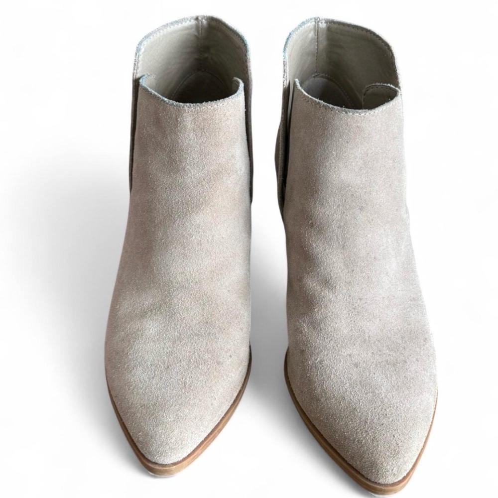 Dolce Vita Suede Ankle Booties 🤎✨ (Size 9.5)